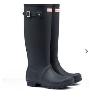 Women’s original tall HUNTER rain boots